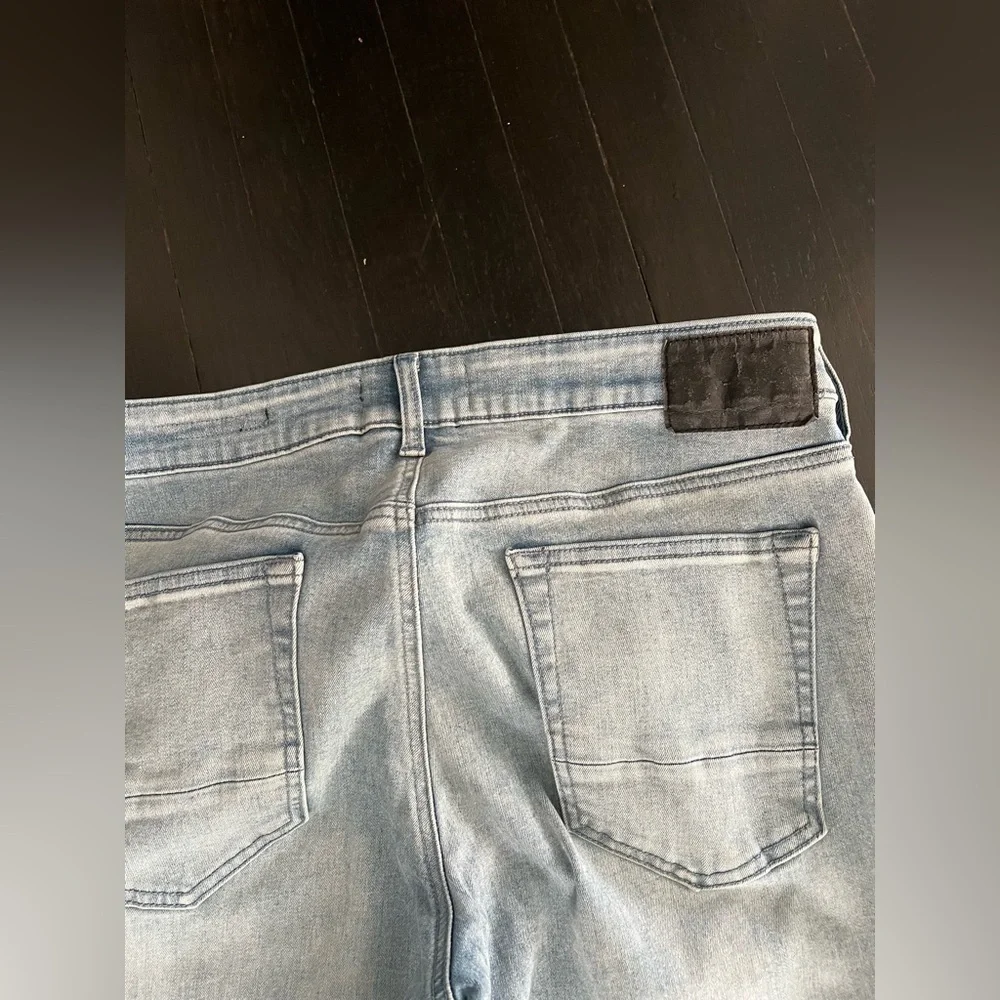 PacSun Light Wash Men's Straight Jeans active stretch size 32x30